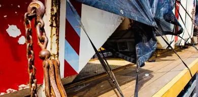 Commercial waste skip