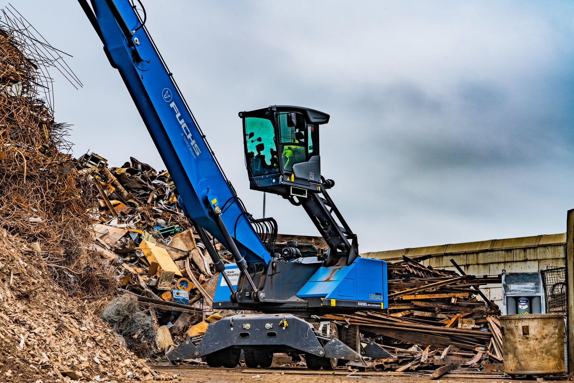 Karle Recycling Metal crane